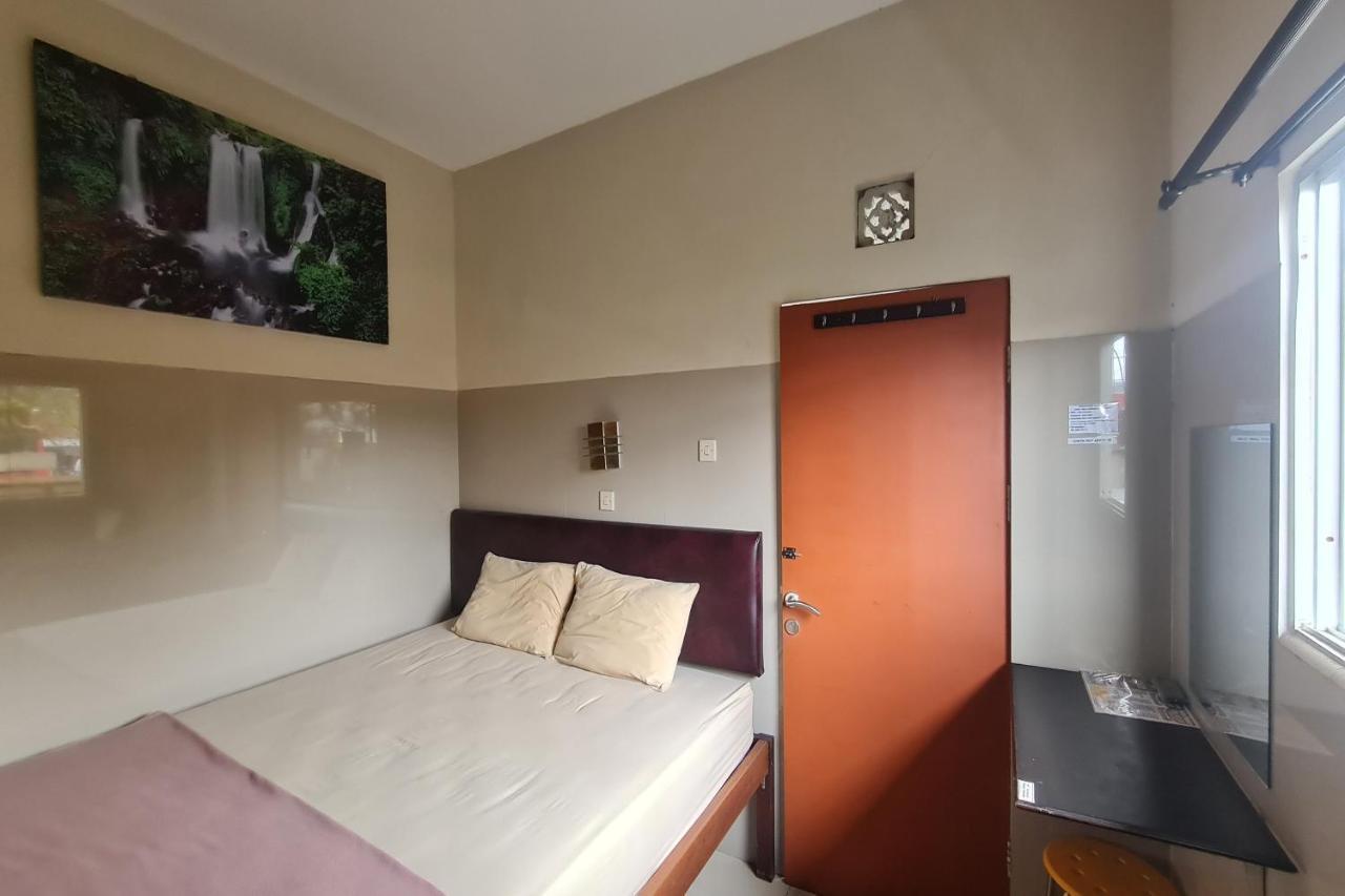 Capital O 93250 Hotel Tirta Kencana 2 Baturaden Banyumas Exterior foto